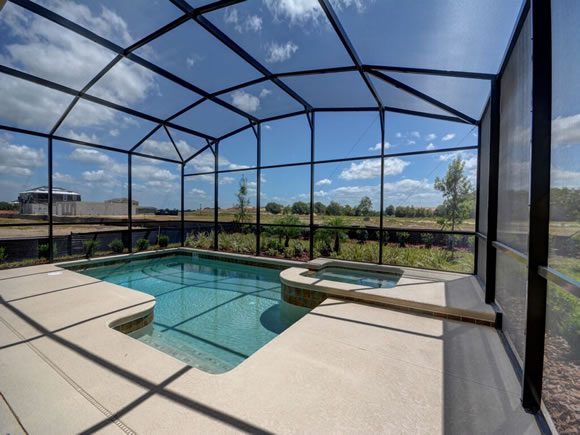 Casas Novas  com Piscina Particular em Storey Lake Condominio Resort - Kissimmee - Orlando - À partir de $284,990