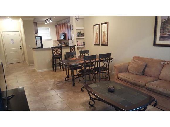 Apartamento Mobiliado no Bella Piazza Resort - 10 minutos os Parques em Orlando - $129,500