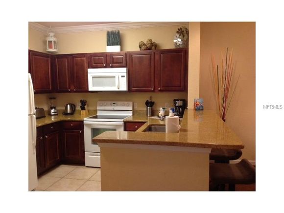 Apartamento Mobiliado 3 Dormitorios em Tuscana Resort - Orlando - $145,000 