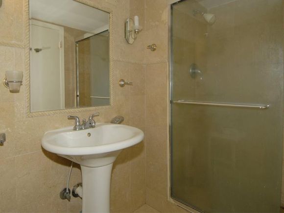 Apartamento com Vista do Mar - Miami 2 dormitorios - reformado - $269,900 