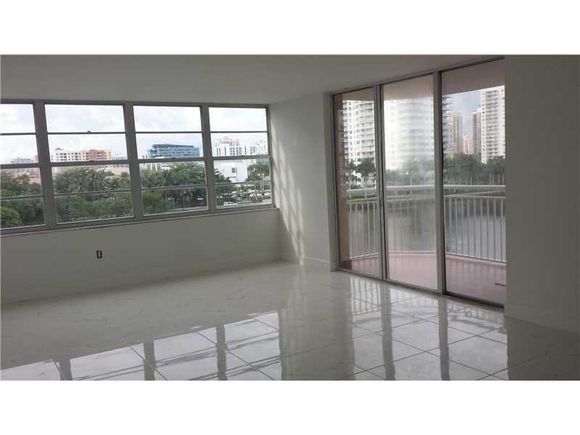 Apartamento com Vista do Intercoastal - Aventura - Miami 2 dormitorios - $275,000