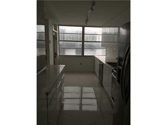 Apartamento com Vista do Intercoastal - Aventura - Miami 2 dormitorios - $275,000