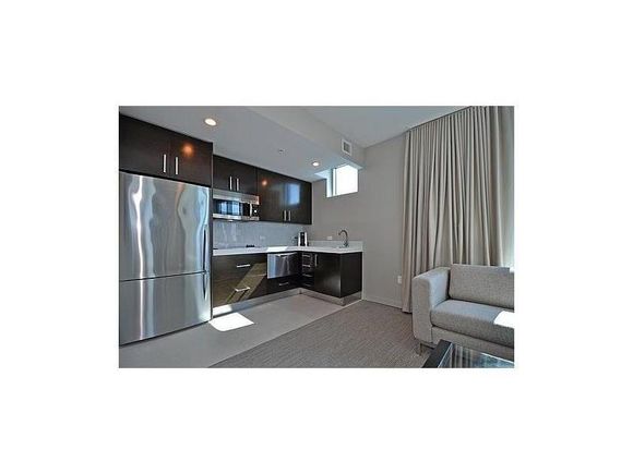 CApartamento em Frente a Praia - Sole - Sunny Isles -$500,000