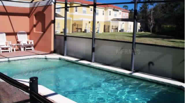 Townhouse em Área Próxima da Disney $185,000