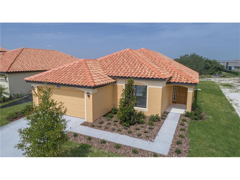 Casa Nova com Piscina Particular em Condominio Fechado Com Campo de Golf - Orlando - $299,990  