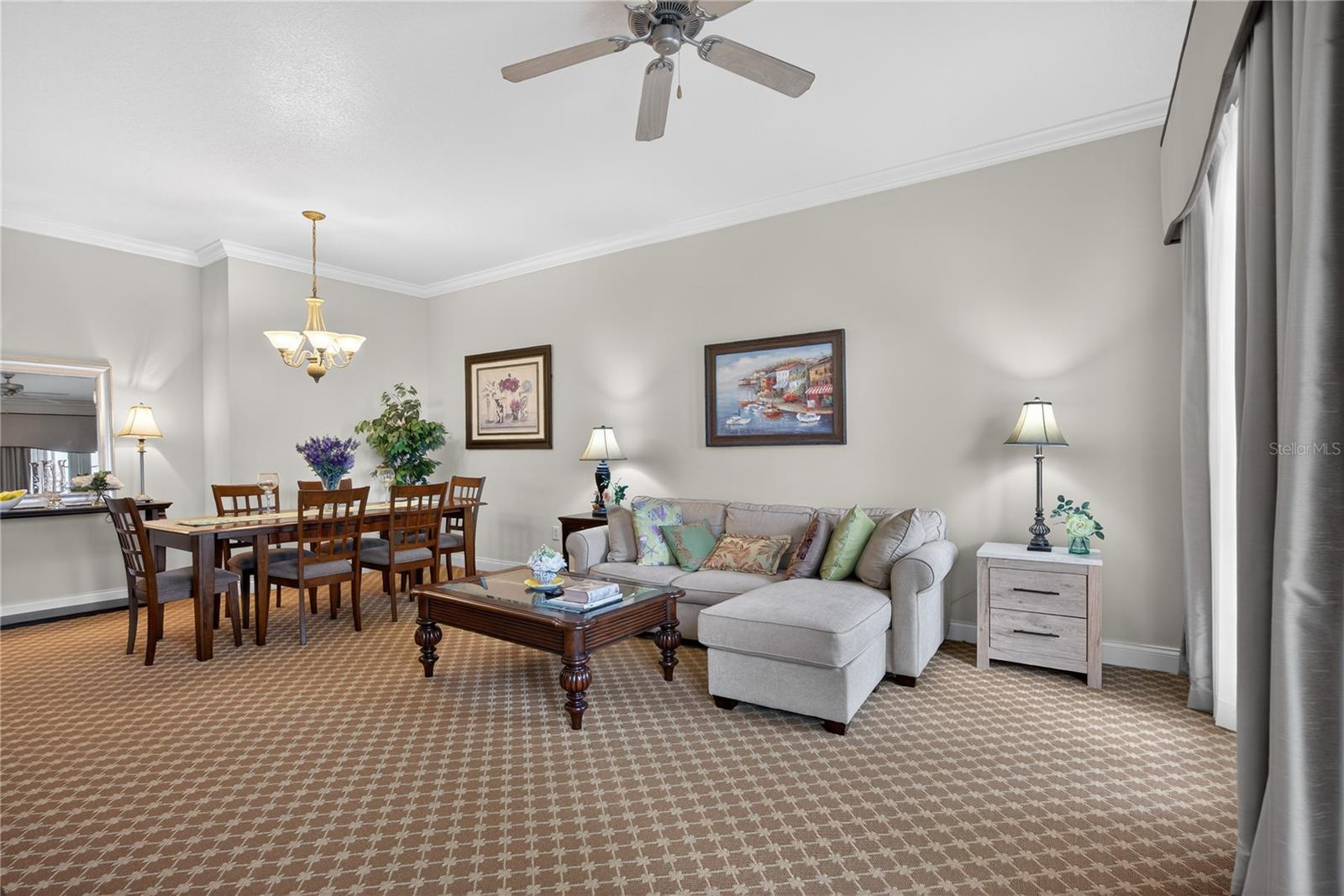 Apartamento 3 Dormitorios com Garagem em Reunion Resort $338,900