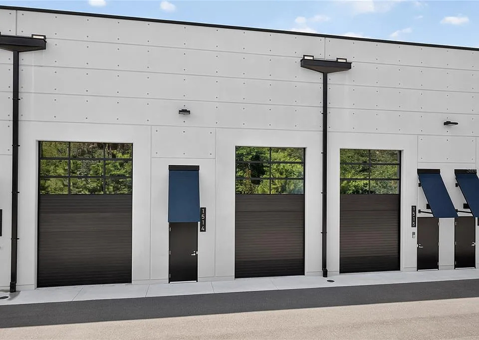 Garagem Particular na pista de corrida The Motor Enclave - Tampa, Florida